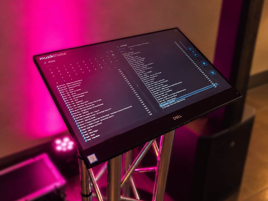 Classic-Oberfläche der Musiktheke am Touchscreen